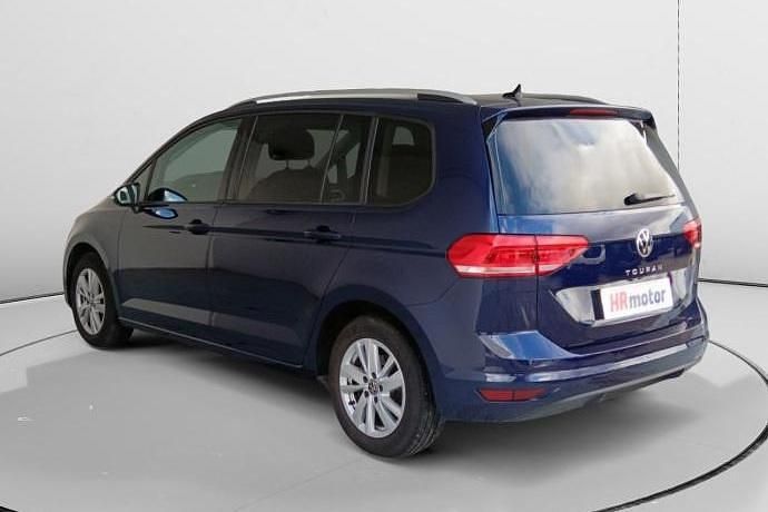 Usado VW Touran Advance 150 CV (110 kW) 2022 Monovolumen