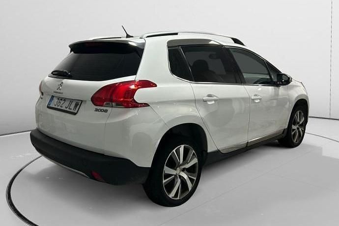 Usado Peugeot 2008 Allure 99 CV (72 kW) 2016 SUV