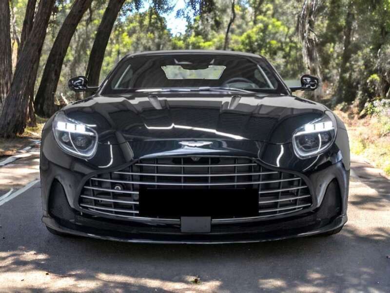 Negro Usado 2024 Aston Martin DB12 Coupe | 258.000 € - Imagen 1/4
