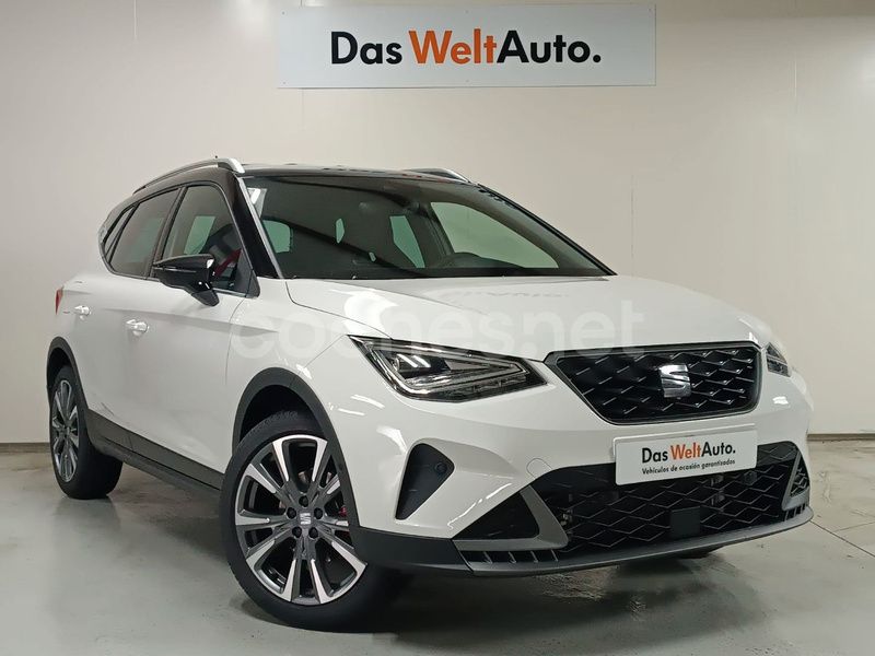 Blanco Nuevo 2025 Seat Arona FR SUV | 21.990 € (Precio justo) - Imagen 1/4