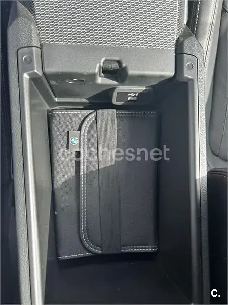 Usado BMW 220 190 CV (139 kW) 2023 Beige Coupe
