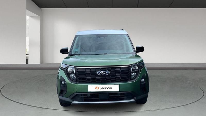 Usado Ford Tourneo Courier Active 125 CV (91 kW) 2024 Verde Monovolumen