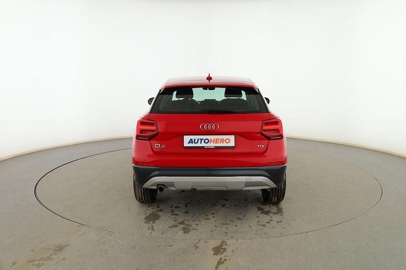 Usado Audi Q2 Design 115 CV (84 kW) 2018 Rojo SUV
