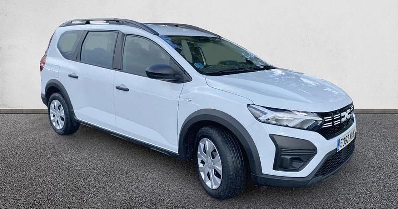 Usado Dacia Jogger Essentiel 100 CV (73 kW) 2023 Monovolumen