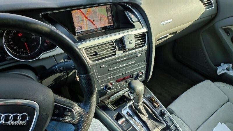 Usado Audi A5 200 CV (147 kW) 2009 Azul Coupe