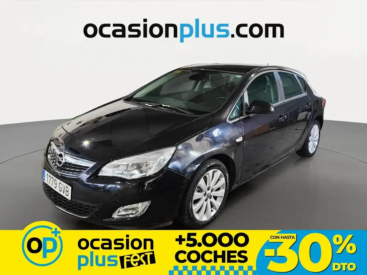 Usado Opel Astra Enjoy 116 CV (85 kW) 2010 Utilitario