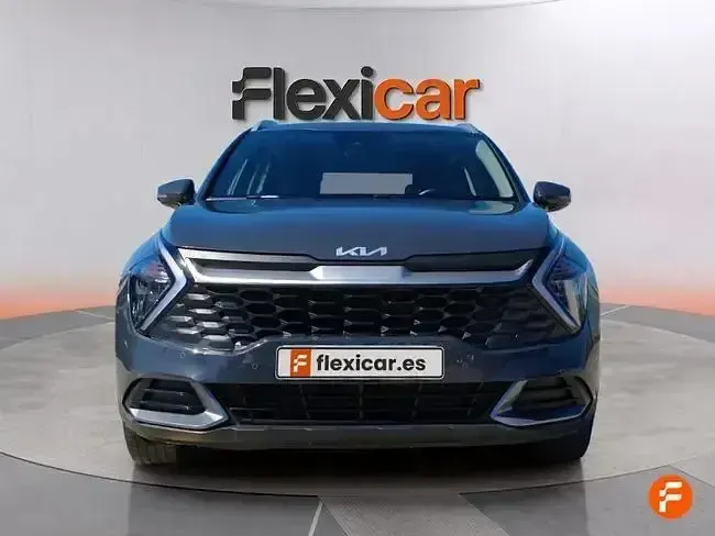 Usado Kia Sportage 136 CV (100 kW) 2023 Gris SUV