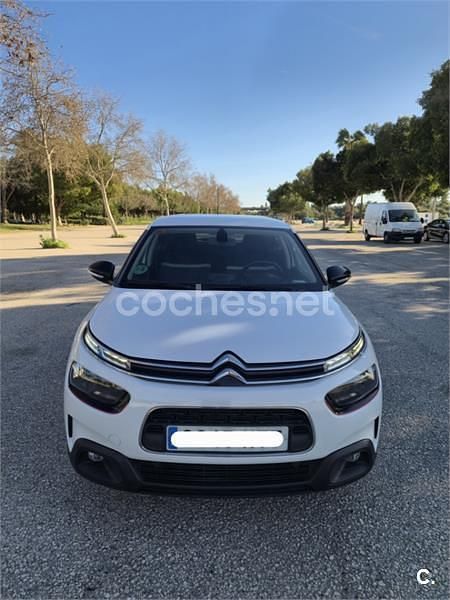 Usado Citroën C4 Live 110 CV (80 kW) 2019 Blanco Berlina