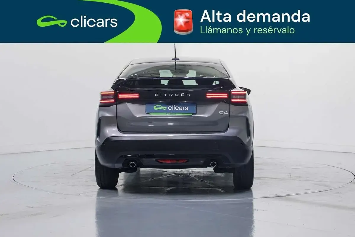 Usado Citroën C4 136 CV (100 kW) 2025 Gris SUV