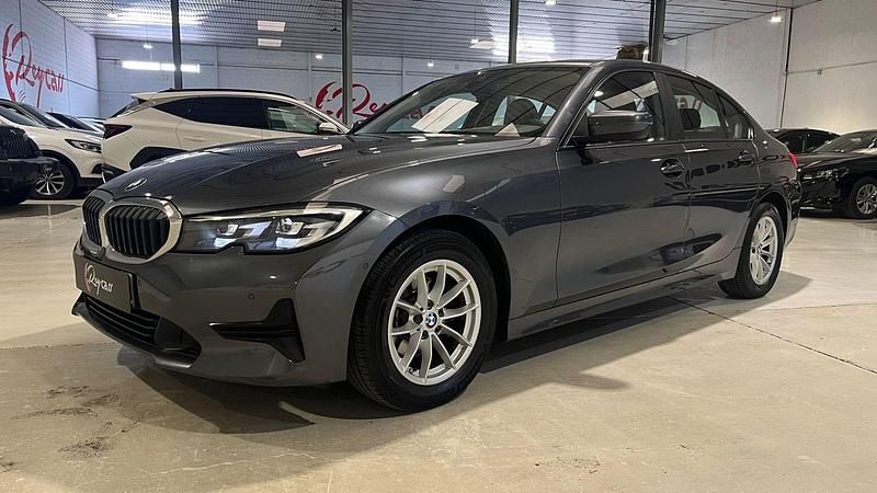 Gris Usado 2020 BMW 318 Berlina | 24.990 € (Un poco caro) - Imagen 1/4