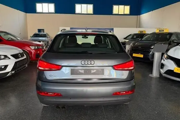 Usado Audi Q3 Advanced 140 CV (102 kW) 2013 SUV