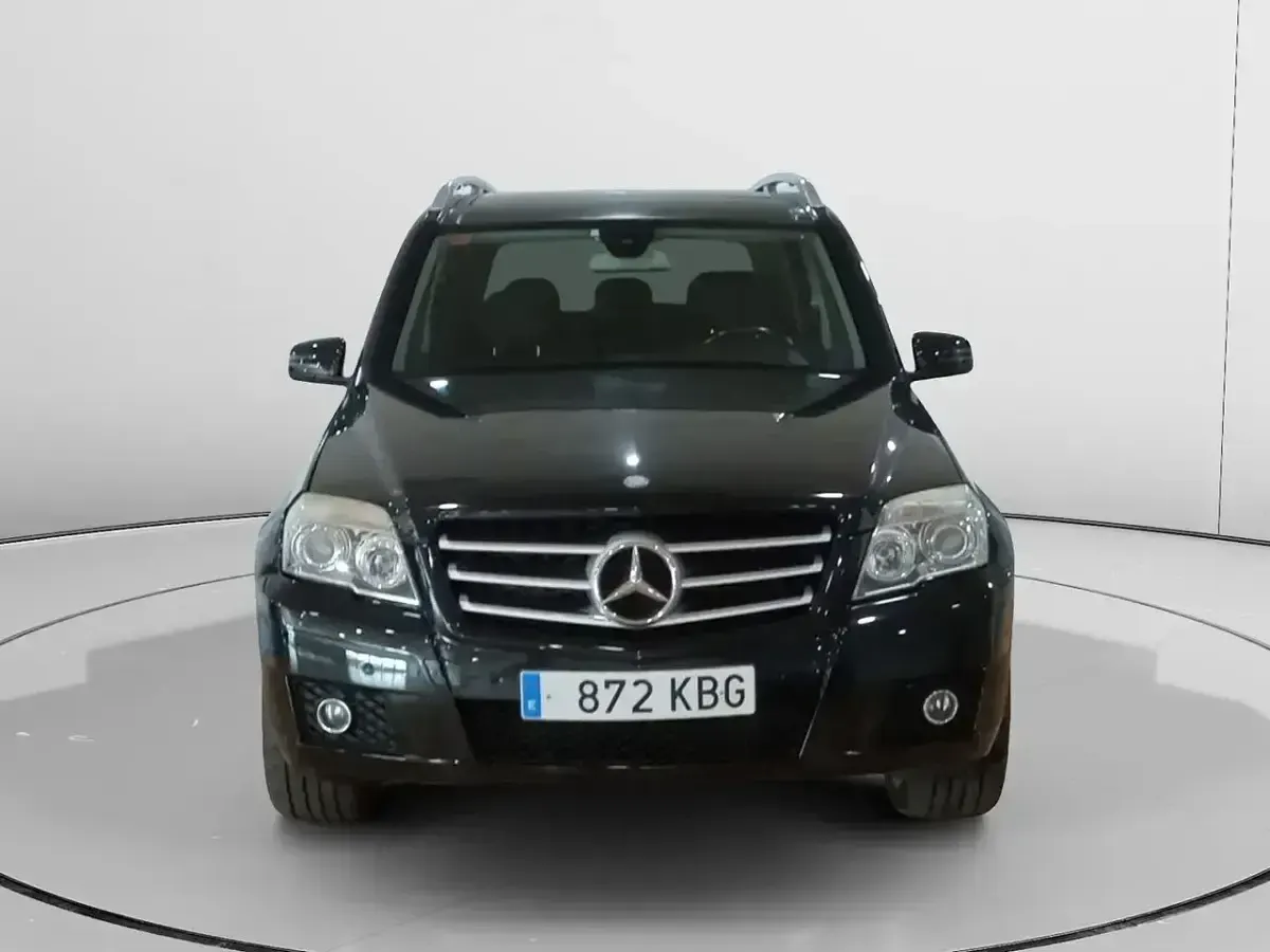 Käytetty Mercedes GLK320 227 HP (166 kW) 2008 Musta Katumaasturi