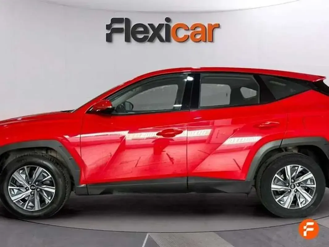 Begagnad Hyundai Tucson 150 HK (110 kW) 2023 Röd SUV