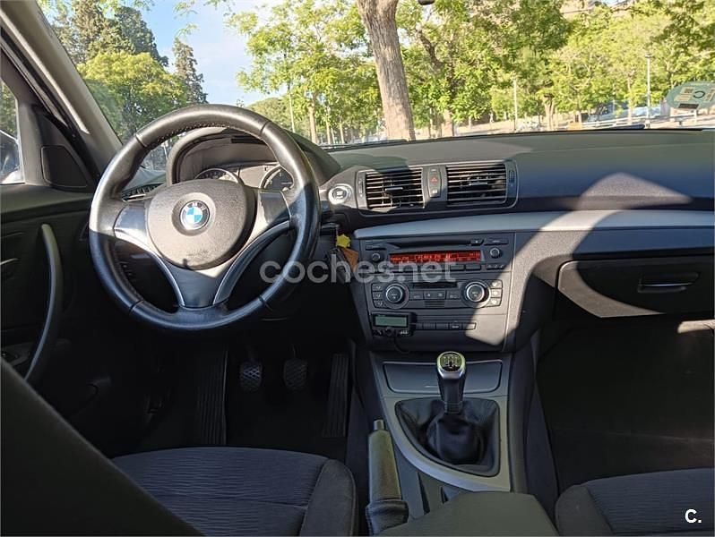 Azul Usado 2007 BMW 118 Utilitario | 3600 € (Buen precio) - Imagen 1/4