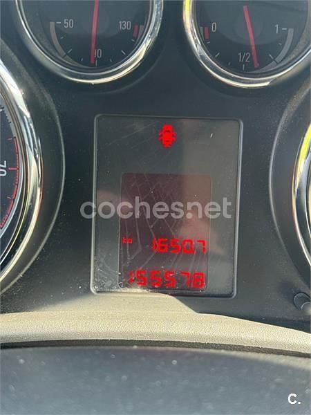 Usado Opel Astra Enjoy 115 CV (84 kW) 2011 Negro Berlina