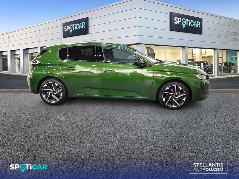 Usado Peugeot 308 Allure 130 CV (95 kW) 2023 Verde Utilitario