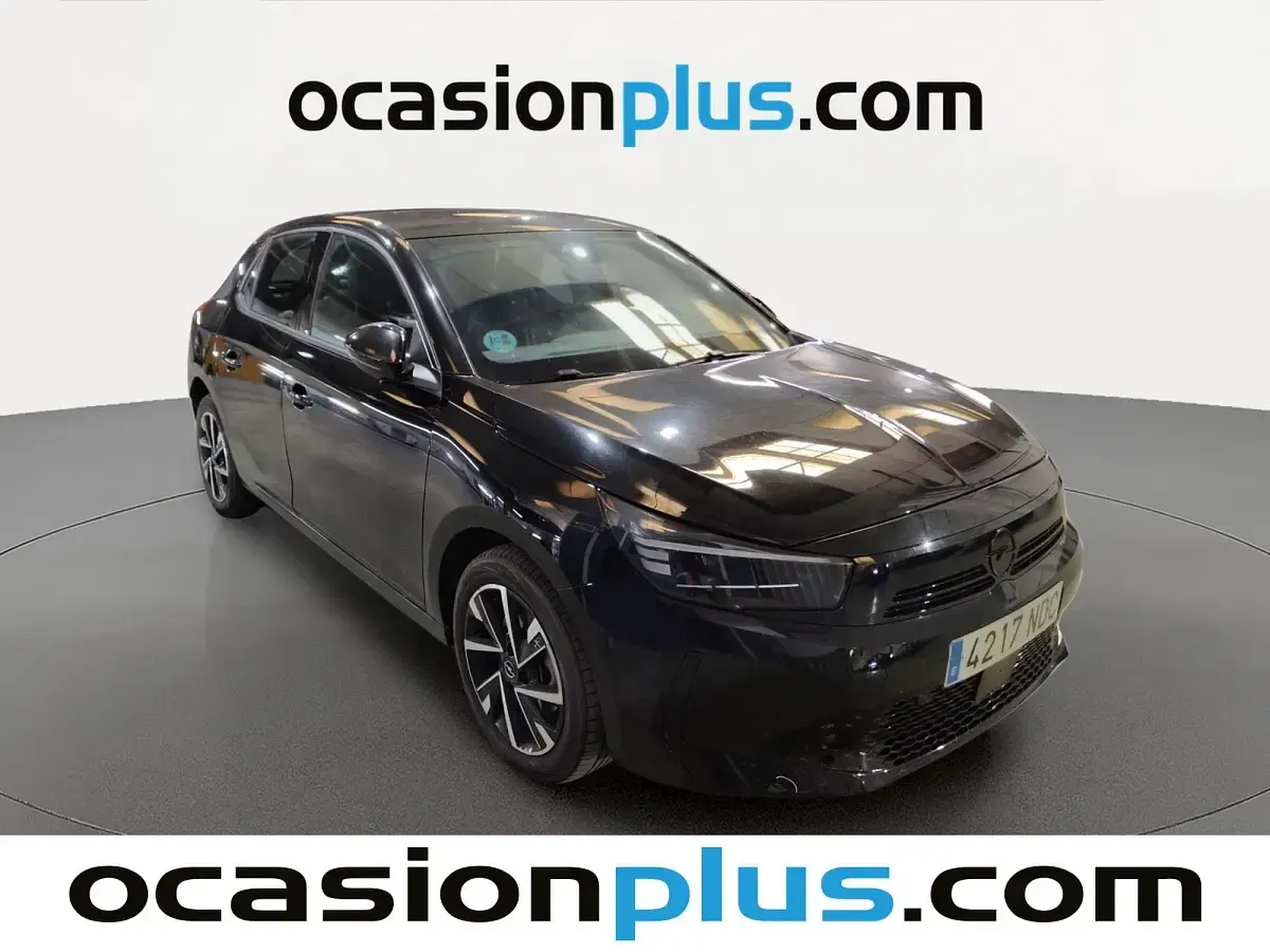 Usado Opel Corsa 100 CV (73 kW) 2025 Negro Utilitario