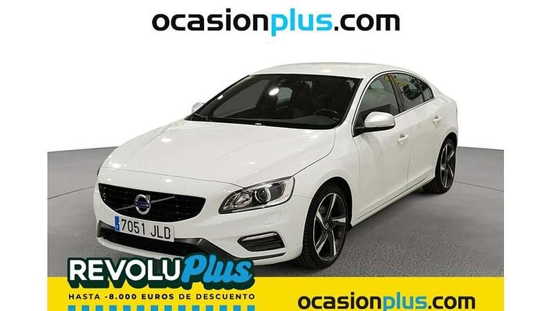 Blanco Usado 2016 Volvo S60 R-Design Momentum Berlina | 22.250 € (Precio justo) - Imagen 1/4