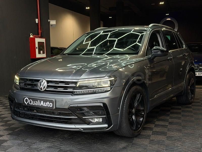 Usado VW Tiguan Sportline 150 CV (110 kW) 2018 Gris / plata SUV