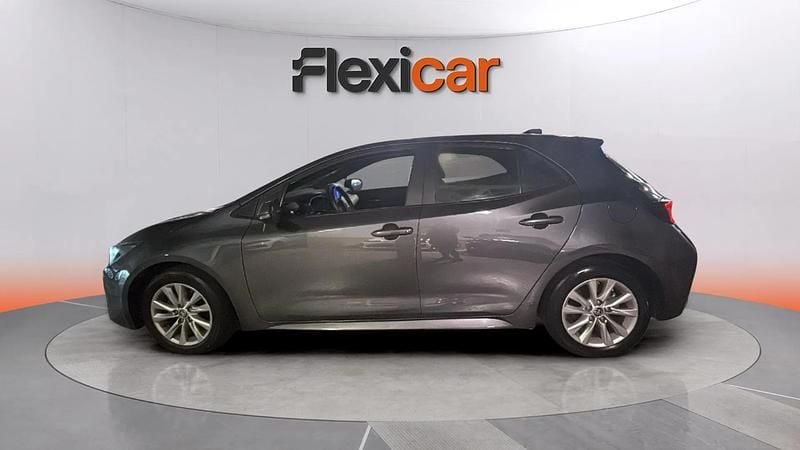 Usado Toyota Corolla Active 140 CV (102 kW) 2024 Gris Utilitario