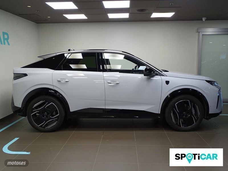 Usado Peugeot e-3008 GT 157 kW (214 CV) 2024 Blanco SUV