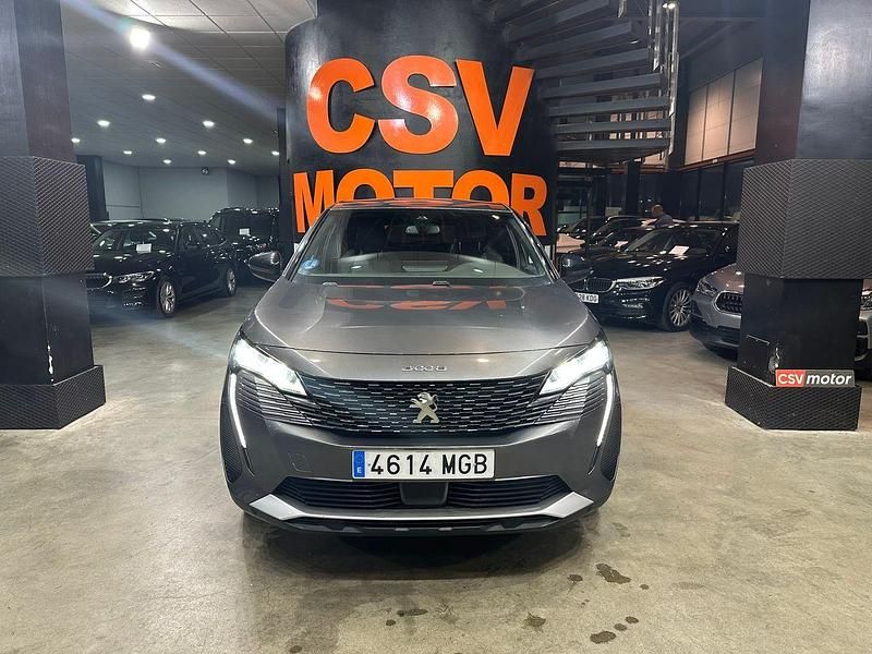 Usado Peugeot 3008 Allure 227 CV (166 kW) 2023 Gris SUV