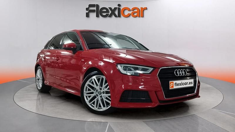 Usado Audi A3 Premium 150 CV (110 kW) 2018 Rojo Berlina
