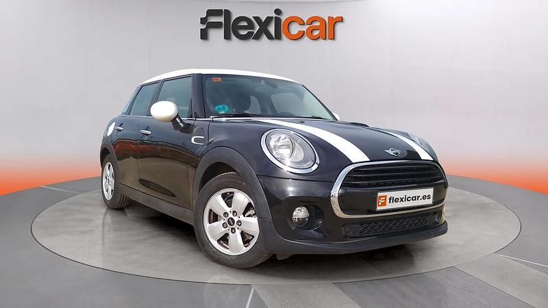 Usado Mini Cooper D 116 CV (85 kW) 2017 Negro Utilitario