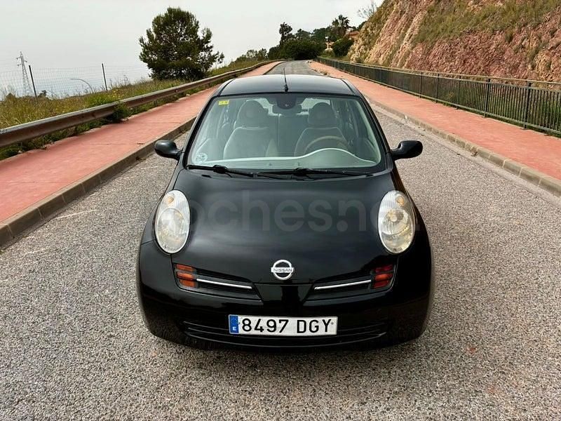 Usado Nissan Micra Acenta 88 CV (64 kW) 2005 Negro Berlina