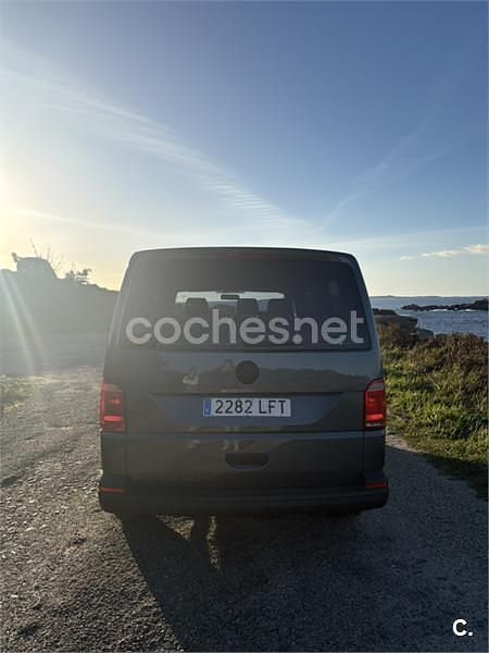 Usado VW Caravelle 150 CV (110 kW) 2022 Gris / plata Monovolumen