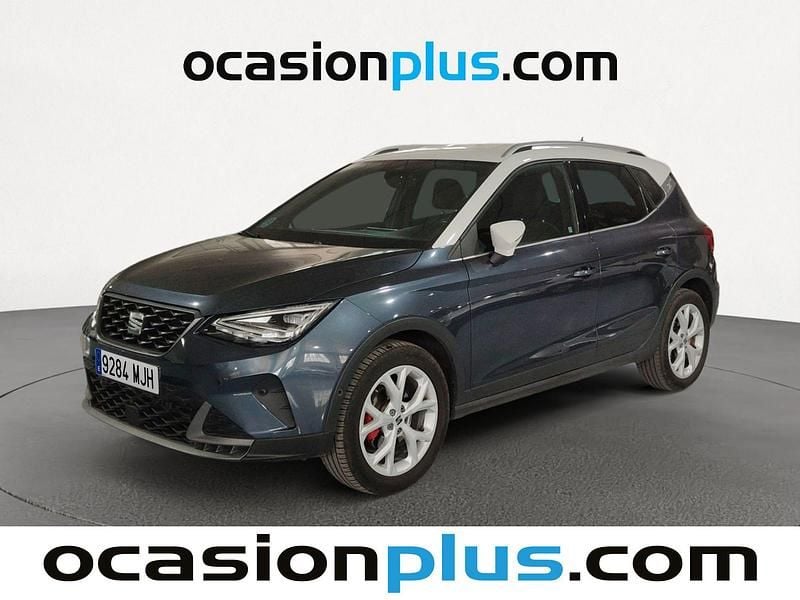 Gris Usado 2023 Seat Arona FR SUV | 18.445 € (Buen precio) - Imagen 1/4