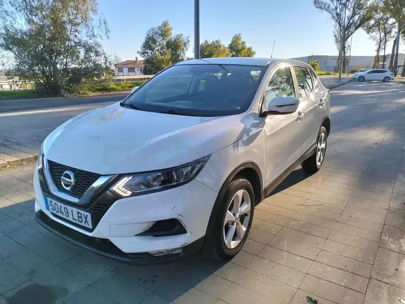 Usado Nissan Qashqai Acenta 150 CV (110 kW) 2020 Blanco SUV