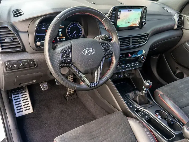 Usado Hyundai Tucson N Line 136 CV (100 kW) 2020 Blanco SUV