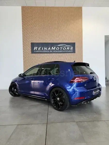 Usado VW Golf VII R 300 CV (220 kW) 2019 Azul Berlina