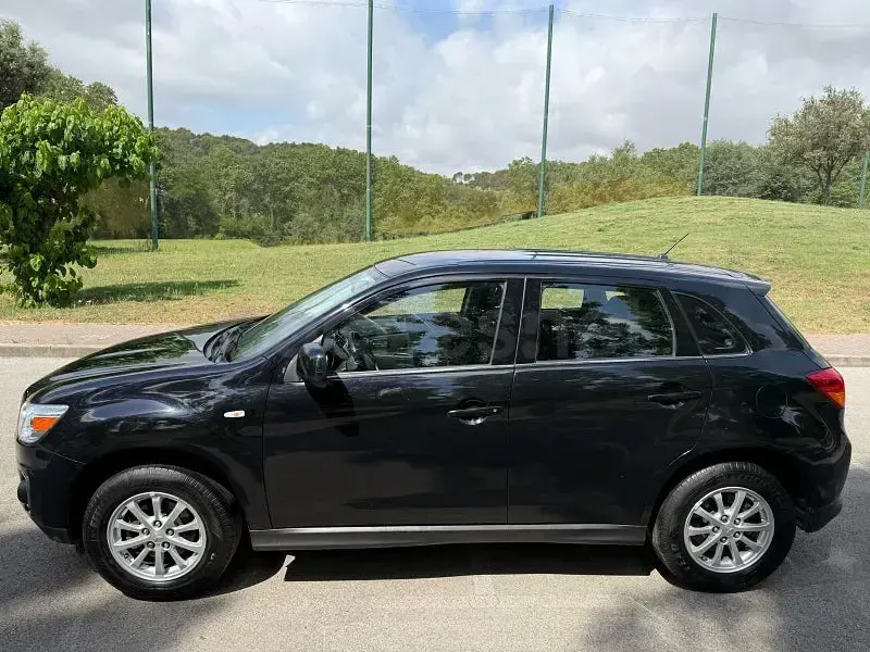 Usado Mitsubishi ASX 117 CV (86 kW) 2014 Negro SUV