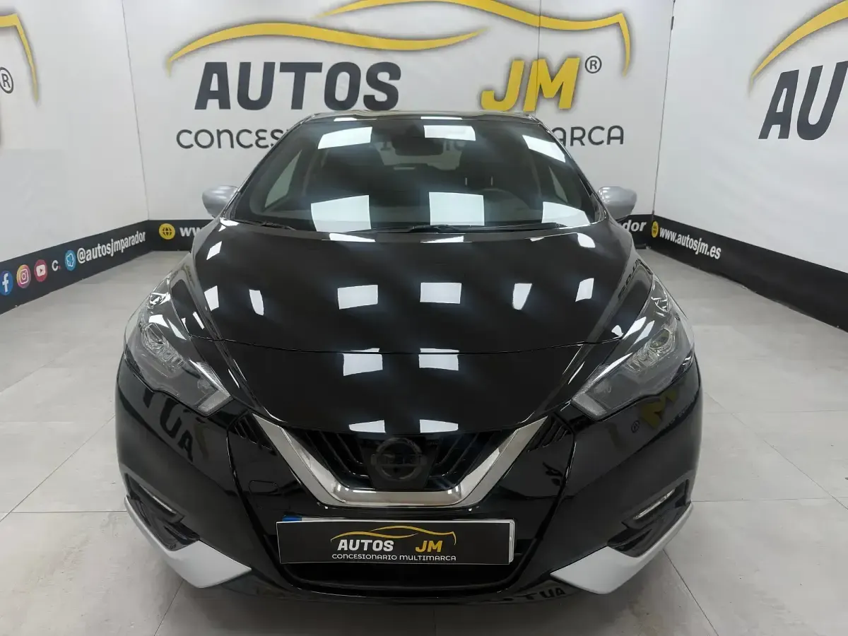 Usado Nissan Micra 92 CV (67 kW) 2022 Negro Utilitario