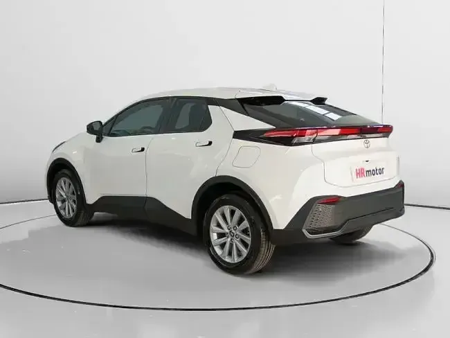 Usado Toyota C-HR Active 140 CV (102 kW) 2024 Blanco SUV