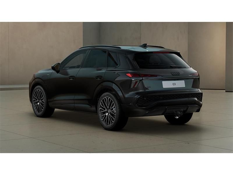 Nuevo Audi Q3 Ambiente 272 CV (200 kW) 2025 Negro mito SUV