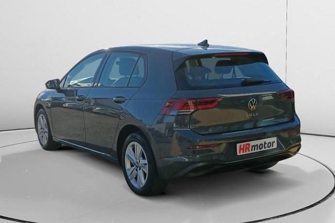 Usado VW Golf VIII Life 110 CV (80 kW) 2024