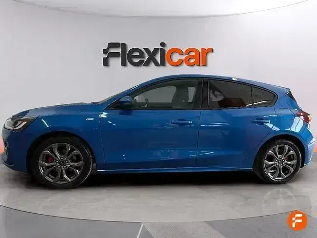 Usado Ford Focus ST-Line 125 CV (91 kW) 2022 Azul Berlina