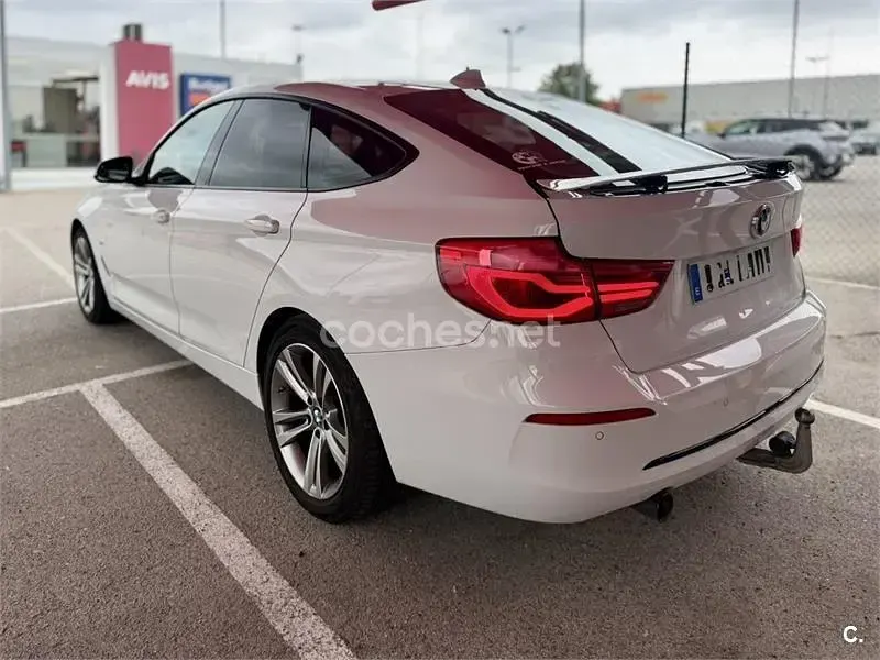 Usado BMW 318 Gran Turismo 143 CV (105 kW) 2016 Blanco Coupe