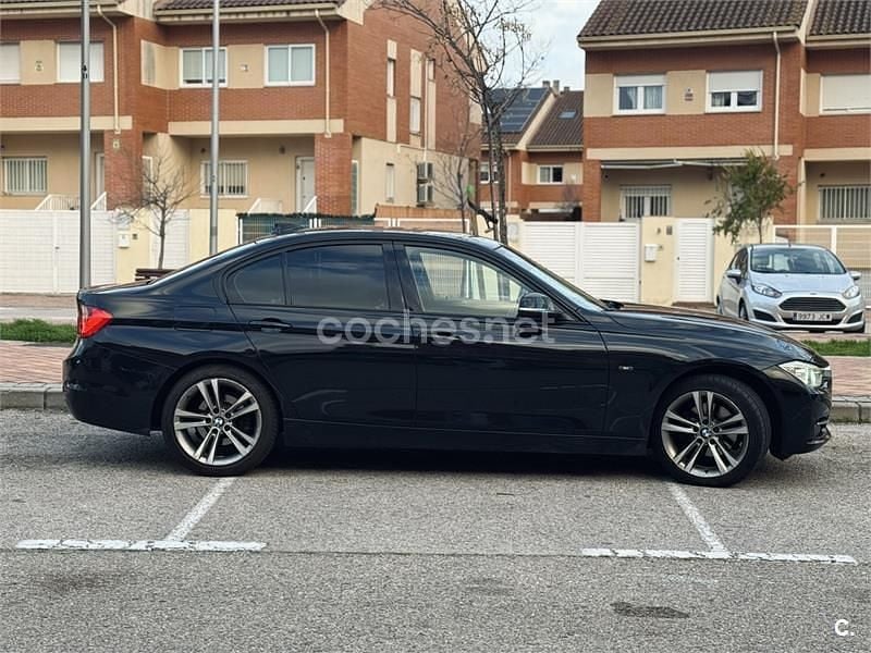 Usado BMW 320 Efficient Dynamics 184 CV (135 kW) 2012 Negro Berlina