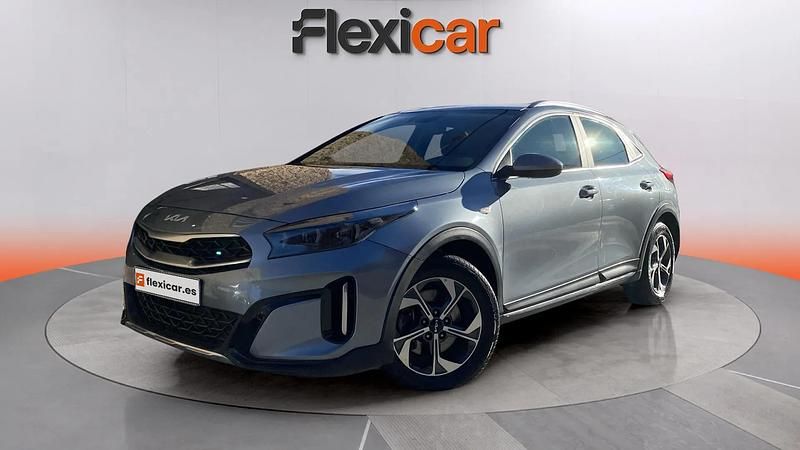 Usado Kia XCeed 160 CV (117 kW) 2023 Gris SUV