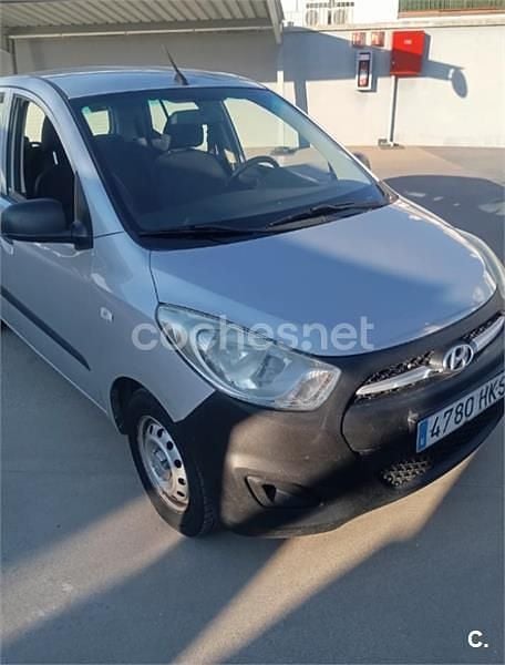 Usado Hyundai i10 Classic 69 CV (50 kW) 2012 Gris / plata Utilitario