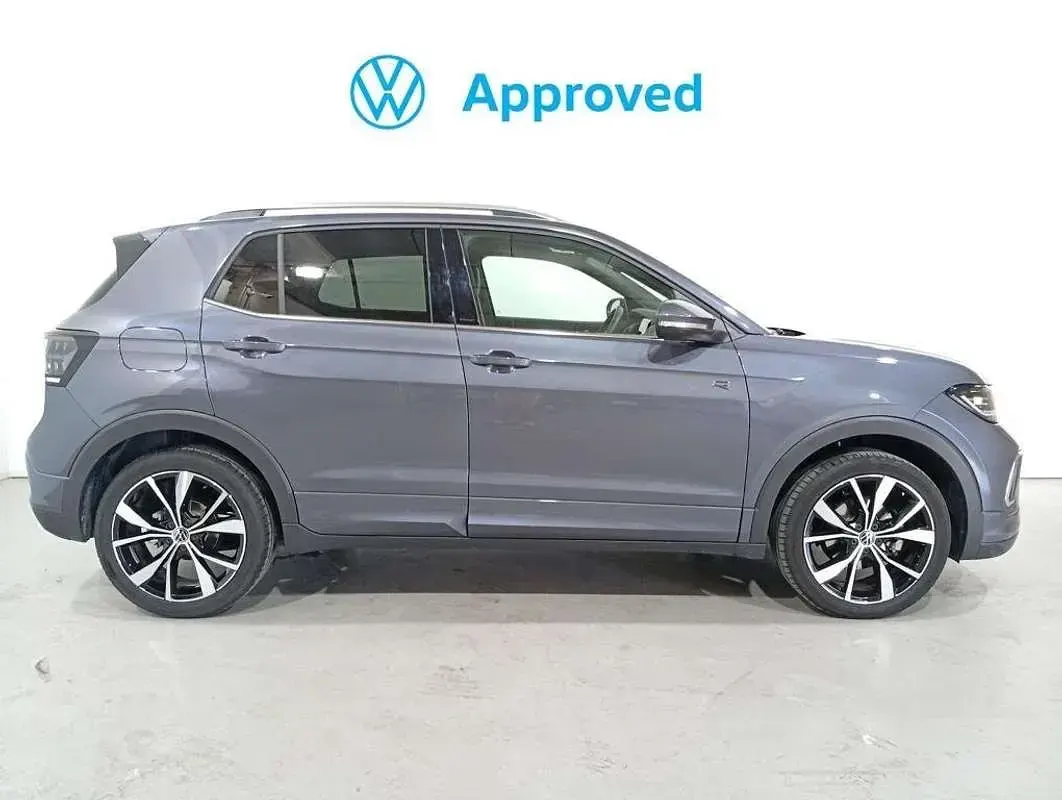 Usado VW T-Cross R-line 150 CV (110 kW) 2024 Gris SUV