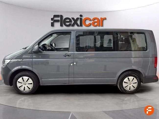 Usado VW Caravelle 150 CV (110 kW) 2023 Gris / plata Monovolumen