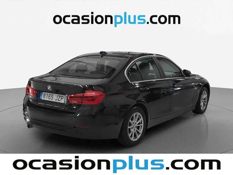 Usado BMW 318 150 CV (110 kW) 2017 Negro Berlina