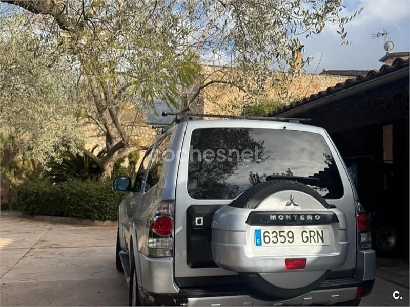 Usado Mitsubishi Montero 170 CV (125 kW) 2009 Gris / plata SUV