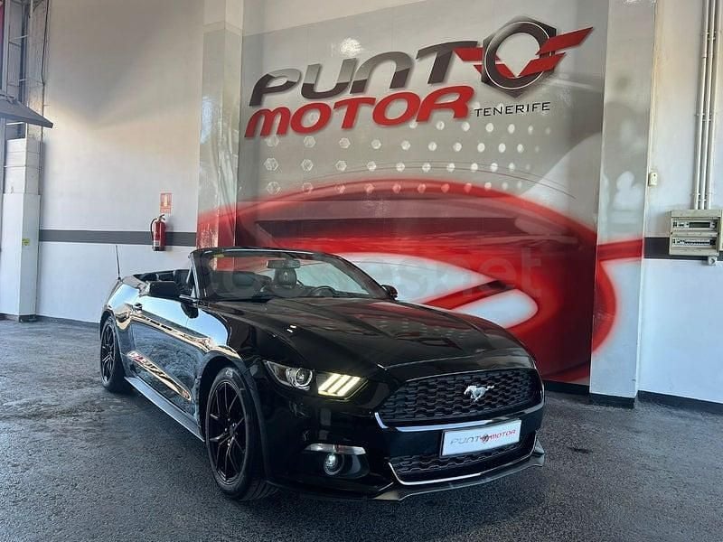 Usado Ford Mustang Convertible 314 CV (230 kW) 2015 Negro Descapotable