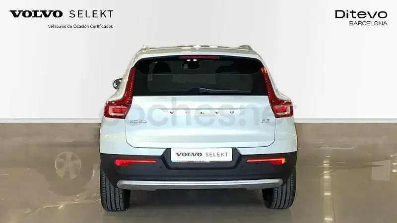 Brugt Volvo XC40 Core 163 HK (119 kW) 2025 Hvid SUV